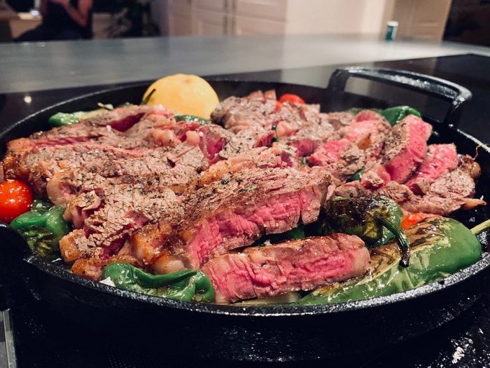 Entrecote i gjutjärnspanna